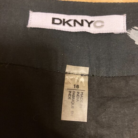 #83 DKNYC A-Line Skirt, Black & White, Size 16 - Picture 5 of 5